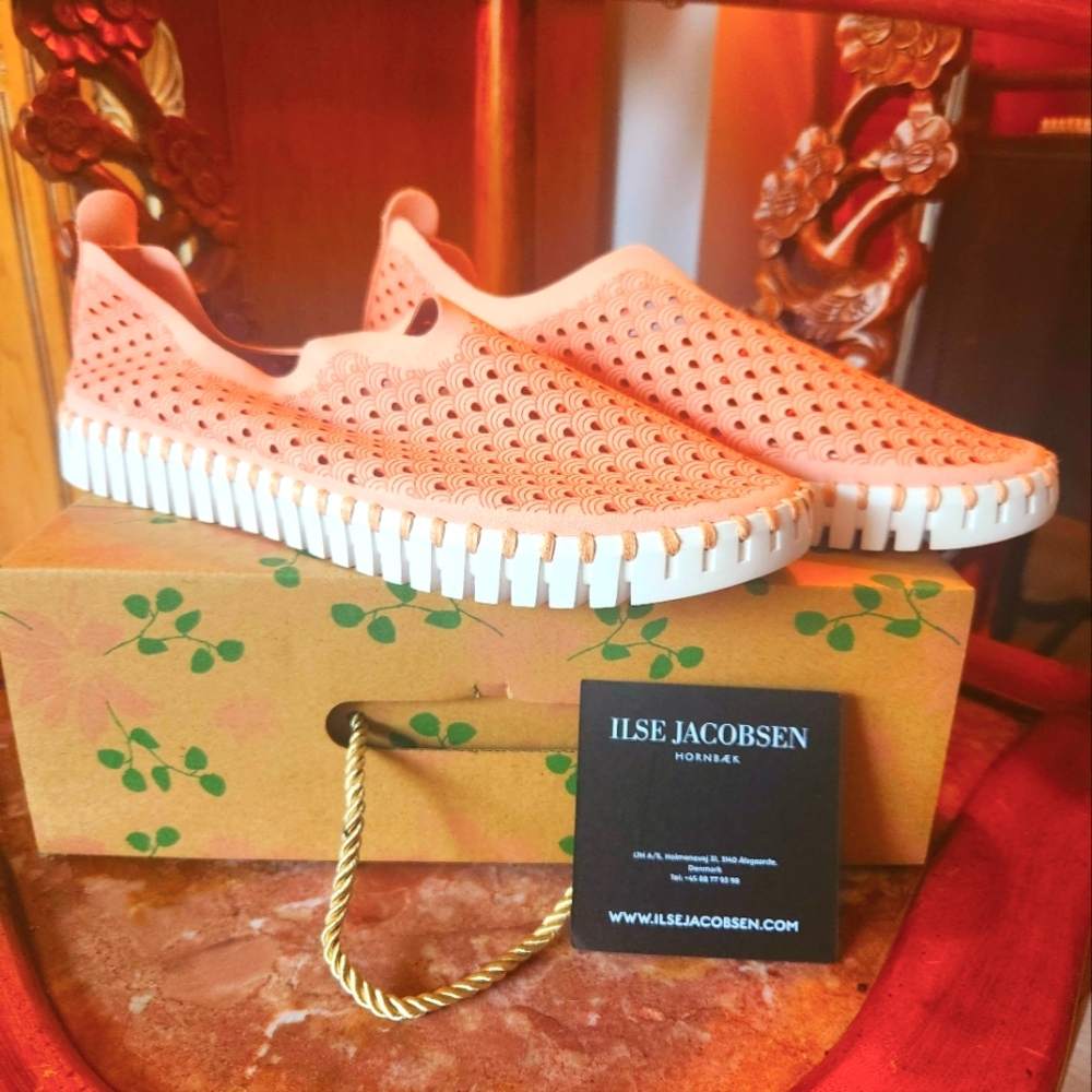 Size 9, Blush-Pink, Ilse Jacobsen Walking Shoe